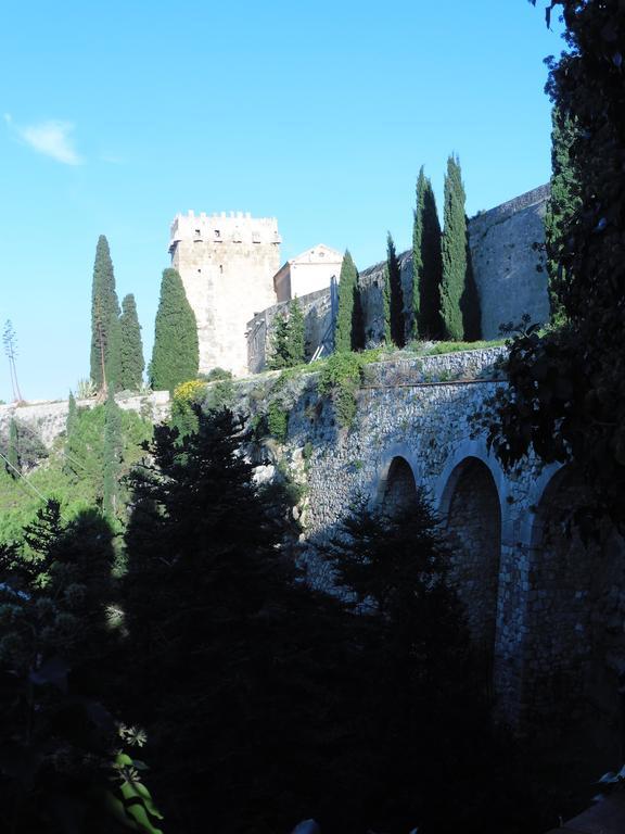 Ferienwohnung Acogedor Apartamento En El Corazon Medieval De Tarragona Exterior foto