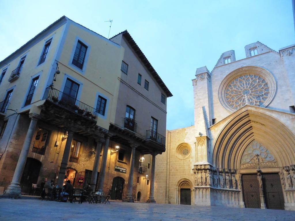 Ferienwohnung Acogedor Apartamento En El Corazon Medieval De Tarragona Exterior foto