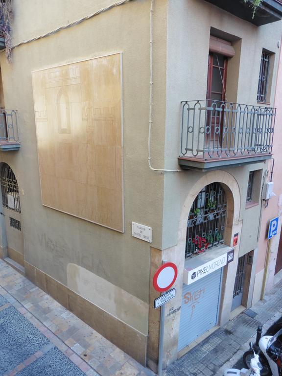 Ferienwohnung Acogedor Apartamento En El Corazon Medieval De Tarragona Exterior foto