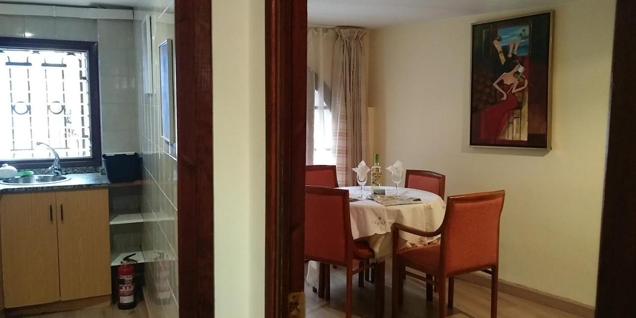 Ferienwohnung Acogedor Apartamento En El Corazon Medieval De Tarragona Exterior foto